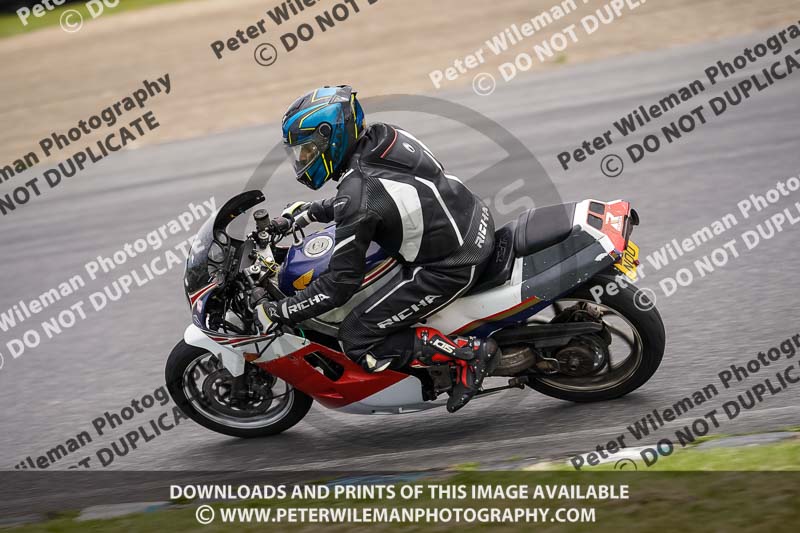 enduro digital images;event digital images;eventdigitalimages;lydden hill;lydden no limits trackday;lydden photographs;lydden trackday photographs;no limits trackdays;peter wileman photography;racing digital images;trackday digital images;trackday photos